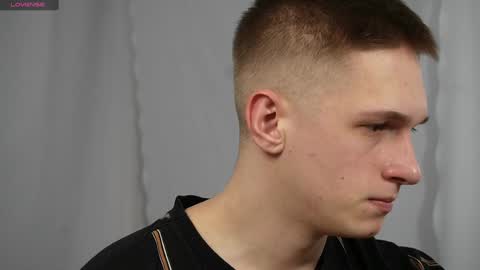 Dustyn online show from January 2025 02:39:01 PM