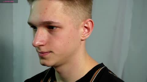 Dustyn online show from January 2025 02:46:01 PM