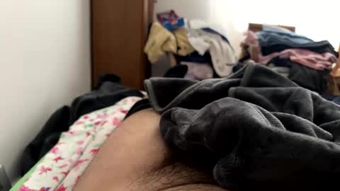 Snapshot of dv0075 chatting on December 2025 12:09:01 PM dv0075 online show from December 2025 12:09:01 PM