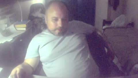 Snapshot of dwizziz chatting on June 2026 11:42:01 PM Ivan online show from June 2026 11:42:01 PM