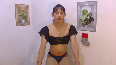 dy_namite online show from March 2026 05:52:02 PM