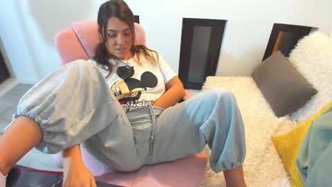 dayana online show from December 2025 05:26:01 AM