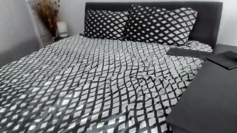 Dyanne online show from February 2025 07:38:01 PM