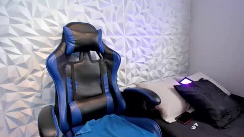 Dylan online show from October 2025 02:24:01 PM