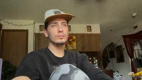 Snapshot of dylandaniel69 chatting on September 2025 07:02:02 PM Dylan Daniel 7.8 online show from September 2025 07:02:02 PM