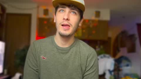 Snapshot of dylandaniel69 chatting on October 2025 02:53:01 PM Dylan Daniel 7.8 online show from October 2025 02:53:01 PM