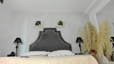 dylanroyce_ online show from June 2026 12:51:02 PM