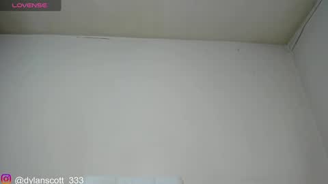 dylanscott_106 online show from February 2025 09:07:02 PM