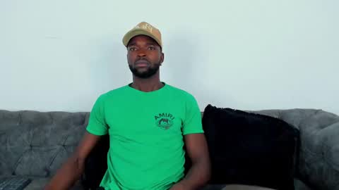 Dylan Taylor online show from October 2025 04:46:02 AM