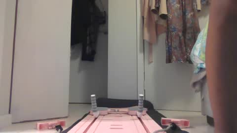 dylene1986 online show from July 2026 09:01:01 AM