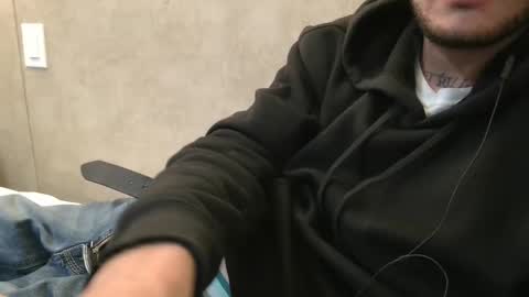 Snapshot of dylp400 chatting on January 2025 10:27:02 AM dylp400 online show from January 2025 10:27:02 AM