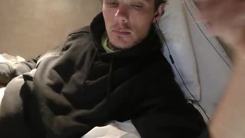 Snapshot of dylp400 chatting on February 2025 01:42:02 PM dylp400 online show from February 2025 01:42:02 PM