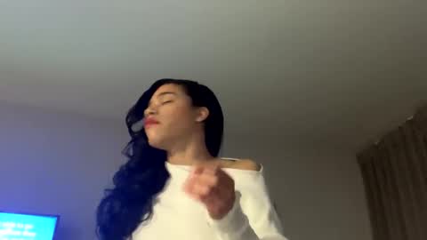 Snapshot of dynasty313 chatting on January 2025 04:34:01 AM Dynasty online show from January 2025 04:34:01 AM