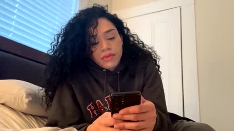 Snapshot of dynasty313 chatting on February 2025 09:06:01 PM Dynasty online show from February 2025 09:06:01 PM