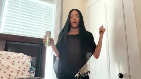 Snapshot of dynasty313 chatting on February 2026 07:21:01 PM Dynasty online show from February 2026 07:21:01 PM