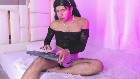John online show from June 2026 11:44:02 AM
