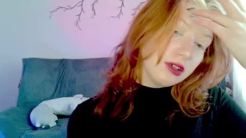 Snapshot of earn_my_lily chatting on April 2026 07:09:02 AM Lily online show from April 2026 07:09:02 AM