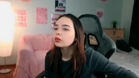 Luna online show from May 2026 06:59:01 PM