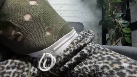 hi.. im baybee more spicyness ---  online show from December 2025 06:24:02 PM