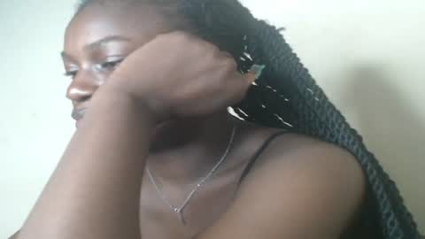 Snapshot of eatuupx chatting on January 2025 01:11:01 AM eatuupx online show from January 2025 01:11:01 AM