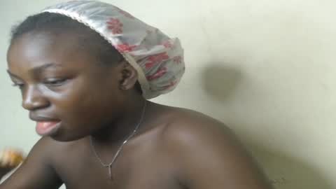 Snapshot of eatuupx chatting on February 2025 01:40:02 PM eatuupx online show from February 2025 01:40:02 PM