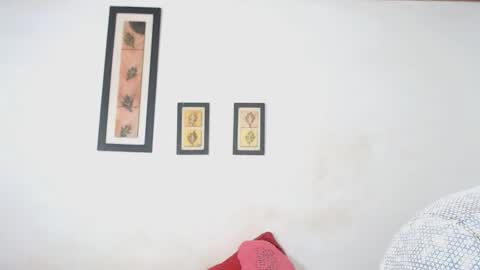 Laraand Drake online show from December 2024 06:02:02 AM