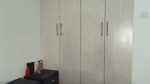 Angelina online show from December 2025 09:04:01 AM