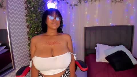 Andrea online show from December 2024 03:39:01 AM