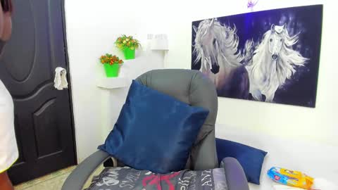 ebony_katterin online show from February 2025 02:50:02 PM