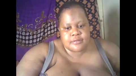 ebony_magixs online show from November 2025 02:44:02 AM