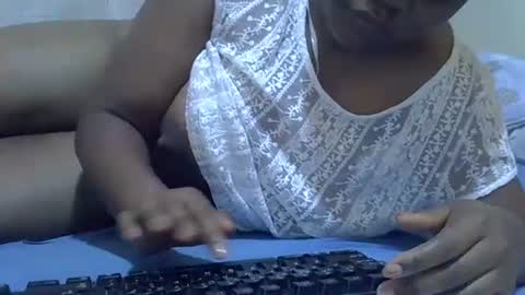 ebony_maria online show from November 2025 08:48:01 AM