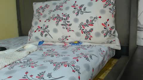 EBONY PETITE online show from March 2025 07:12:02 AM