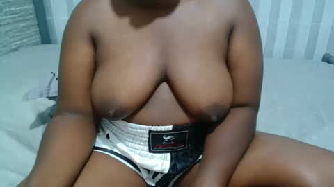 Snapshot of ebony_sabrina chatting on January 2026 08:01:02 PM Sabrina online show from January 2026 08:01:02 PM