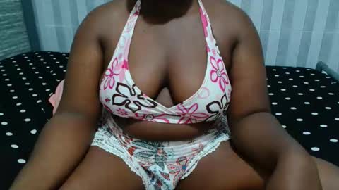 Snapshot of ebony_sabrina chatting on March 2026 10:04:01 PM Sabrina online show from March 2026 10:04:01 PM