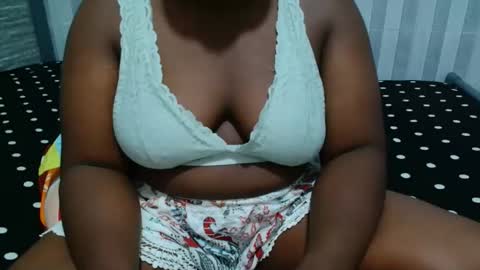 Snapshot of ebony_sabrina chatting on April 2026 09:04:01 AM Sabrina online show from April 2026 09:04:01 AM