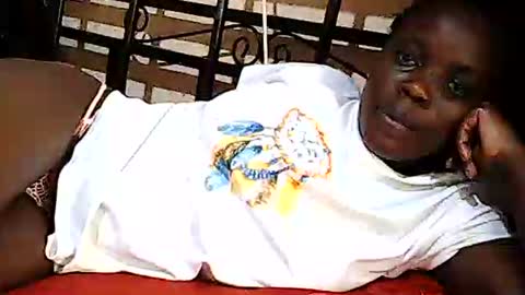 Snapshot of ebony_vellyn20 chatting on February 2026 06:36:02 PM ebony_vellyn20 online show from February 2026 06:36:02 PM