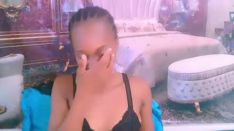 Snapshot of ebonycreamy69 chatting on January 2025 06:45:01 AM Nova online show from January 2025 06:45:01 AM