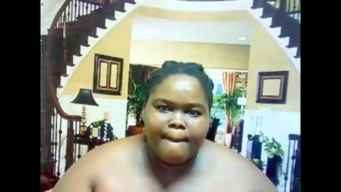 Snapshot of ebonyhotbuns4u2luv chatting on March 2025 05:57:02 AM ebonyhotbuns4u2luv online show from March 2025 05:57:02 AM