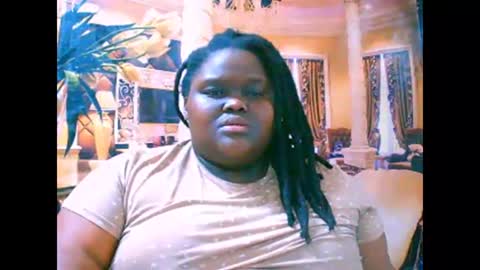 Snapshot of ebonyhotbuns4u2luv chatting on September 2025 09:37:01 PM ebonyhotbuns4u2luv online show from September 2025 09:37:01 PM