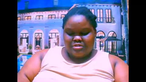 Snapshot of ebonyhotbuns4u2luv chatting on October 2025 05:38:02 AM ebonyhotbuns4u2luv online show from October 2025 05:38:02 AM