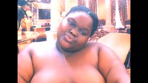 ebonyhotbuns4u2luv online show from January 2026 11:25:01 AM