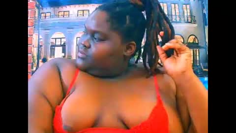 ebonyhotbuns4u2luv online show from April 2026 11:09:01 PM