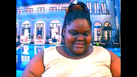 ebonyhotbuns4u2luv online show from April 2026 08:53:01 PM