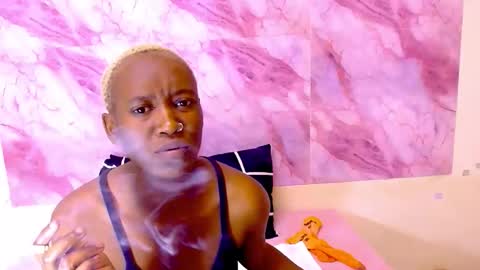 Snapshot of ebonyolive69 chatting on October 2025 06:54:01 PM Cindy online show from October 2025 06:54:01 PM