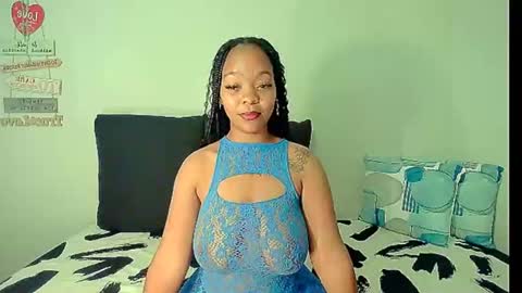 Snapshot of ebonyshy123x chatting on January 2025 06:03:01 AM ebonyshy123 online show from January 2025 06:03:01 AM