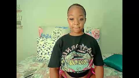 Snapshot of ebonyshy123x chatting on March 2025 08:42:01 PM ebonyshy123 online show from March 2025 08:42:01 PM