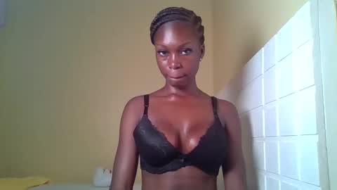 ebonytanqueen online show from March 2026 12:25:02 AM