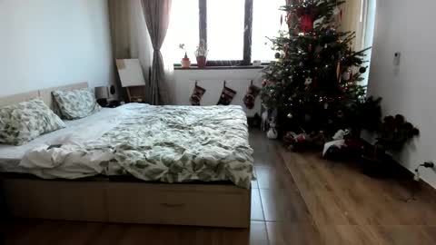 ecaterina_katy online show from December 2024 11:12:01 AM