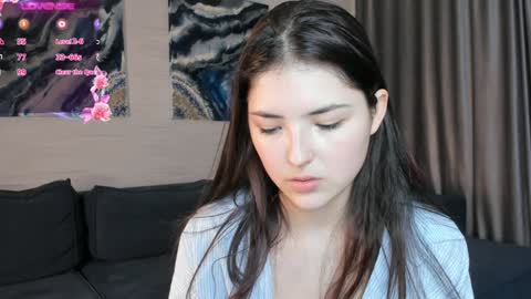 Snapshot of edabayse chatting on December 2024 03:15:01 PM Viola online show from December 2024 03:15:01 PM