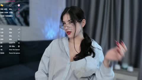 Snapshot of edabayse chatting on January 2025 01:06:02 PM Viola online show from January 2025 01:06:02 PM